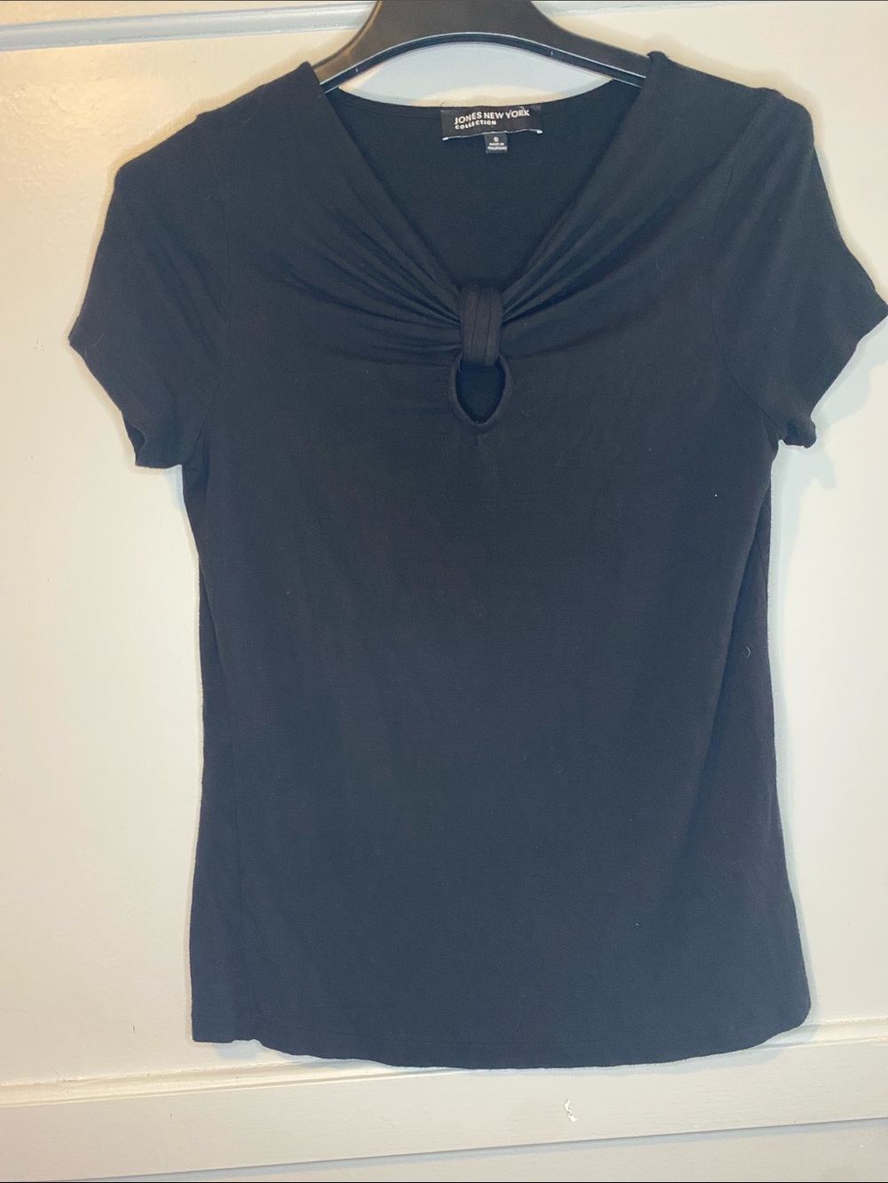 Jones New York Black Short-Sleeve Knot-Front Tee